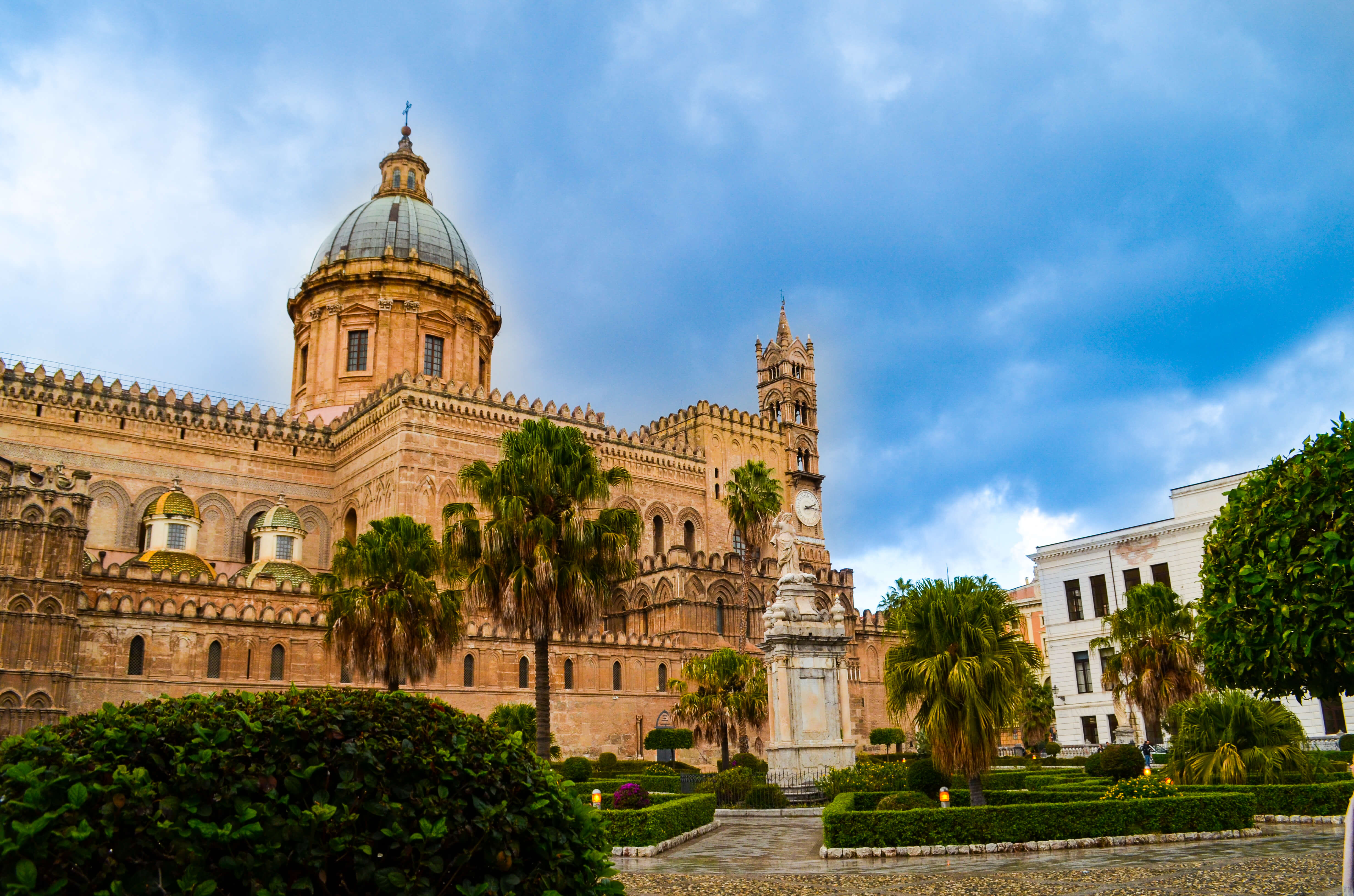 Palermo street food tour with Streaty - Palermo cathedral