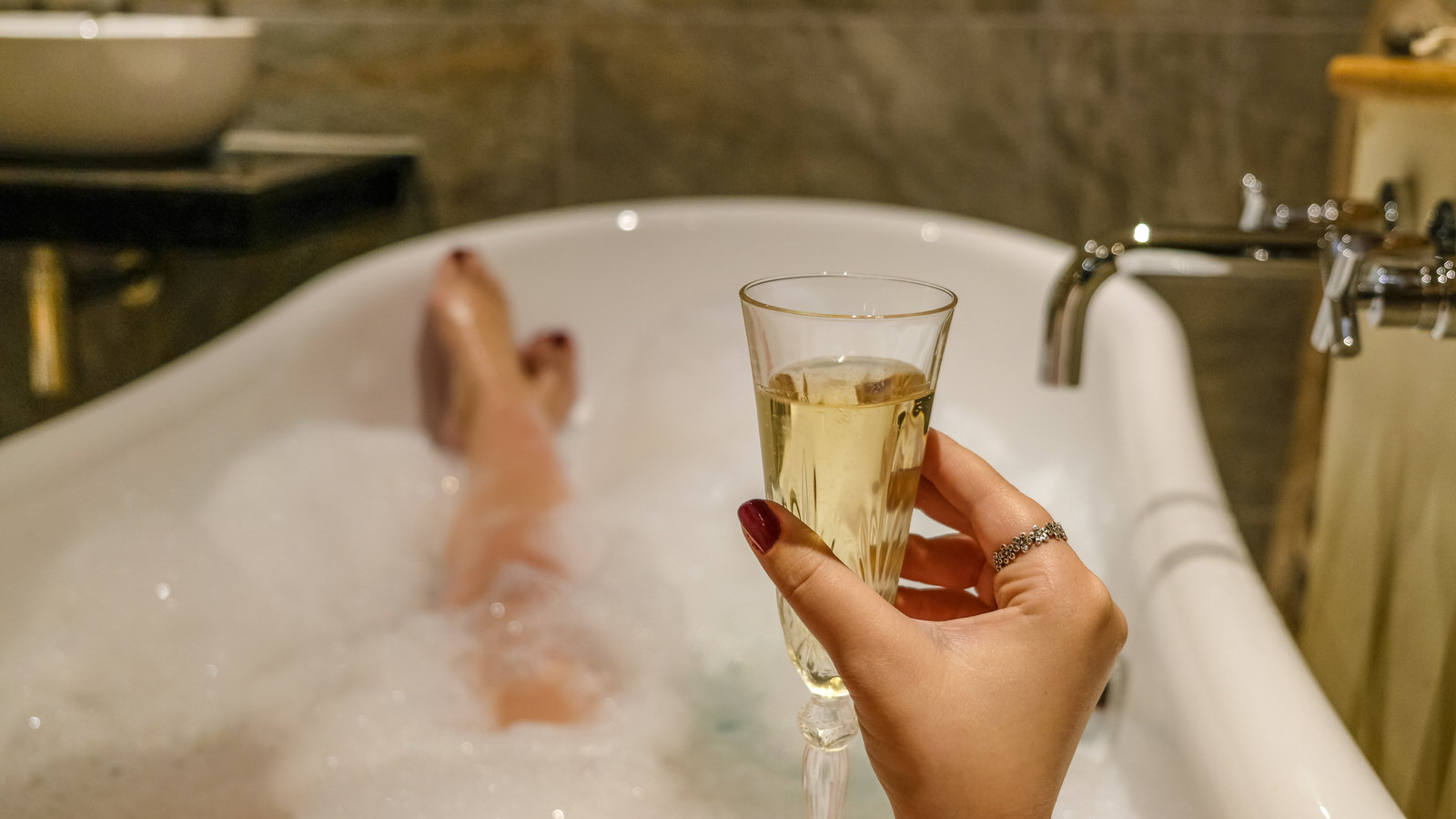 The Malabar, Sedbergh, Cumbria - relaxing in the rolltop bubble bath