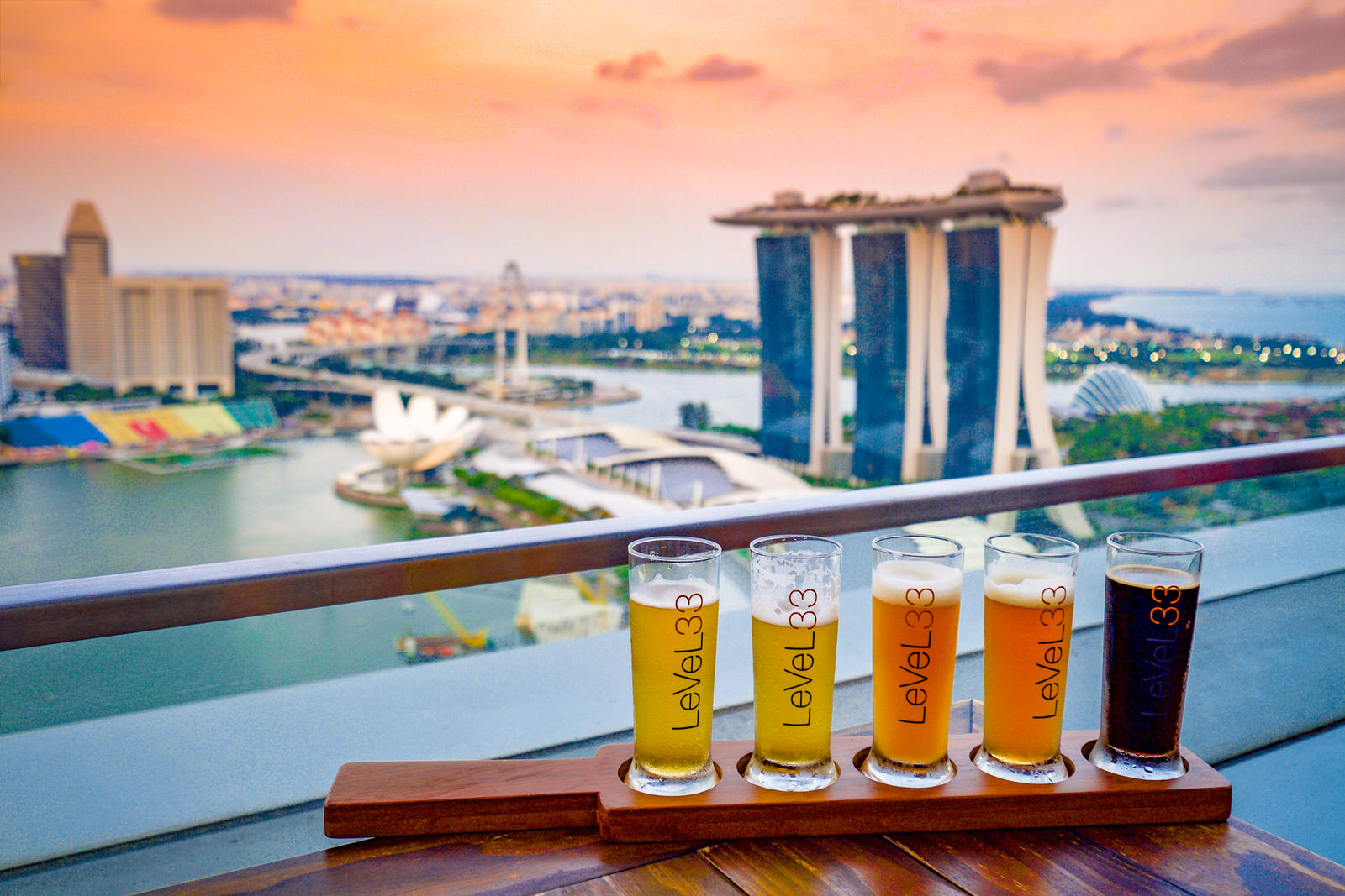 Where to drink in Singapore - LeVeL33 rooftop bar, Singapore