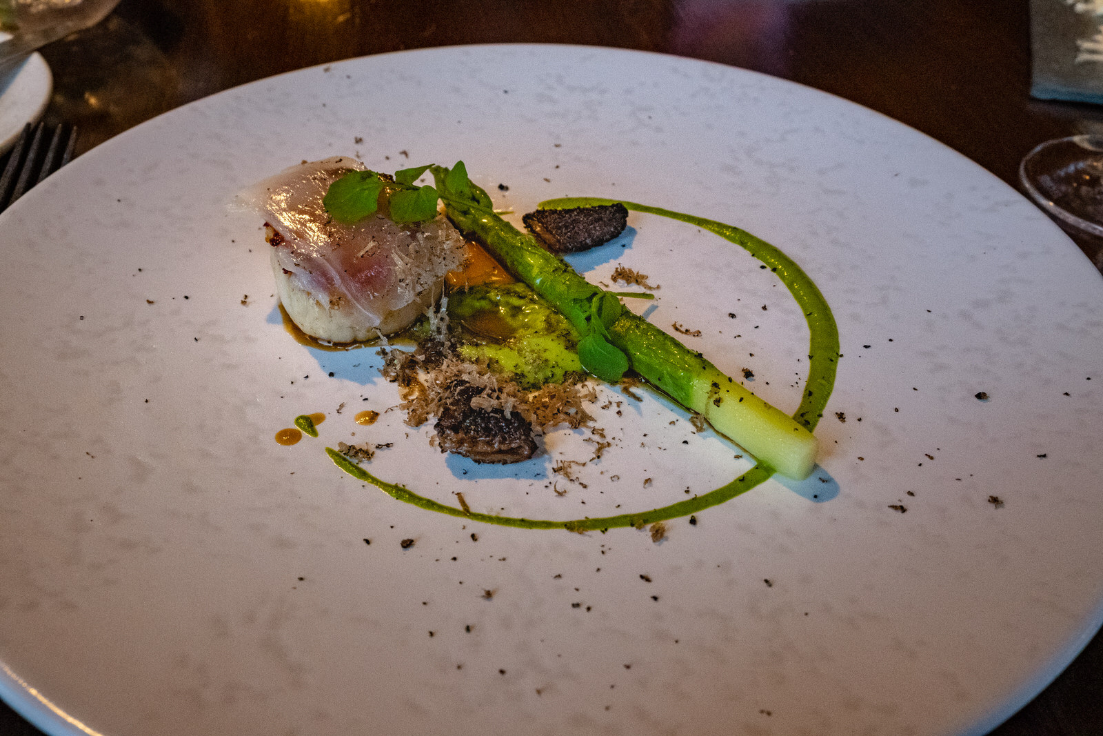 Holbeck Ghyll - Scallop with asparagus and lardo starter, Lake District