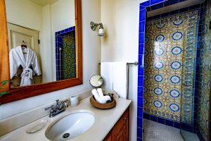Las Clementinas - bathroom with tiled shower, Panama City, Panama