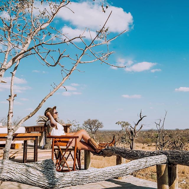 Sunday are for kicking back and soaking up the African sun ☀️
.
.
In between game drives (during the heat of the day when all the lions are snoozing) you'll have plenty of time to chill out and enjoy the sun and the beautiful lodge at @baobab_ridge
.
.
Grab a glass of wine and relax, but always keep your eyes peeled as you never know who will be coming for a drink at the watering hole🍷Whilst we were watching a lonesome pumba came to quench his thirst! 🐗 (Check out my story to see him!)
.
.
PHOTO TIP: Always try to frame your photo the way you want it in the first instance although the @lightroom heal feature is great for removing any pesky branches, there was a big branch over the top right corner but that had to go! 👀
.
.
👢: @ariateurope Heritage boots
.
.
.
#krugernationalpark #safariadventure #sheisnotlost #girlsborntotravel #southafricathroughmyeyes
