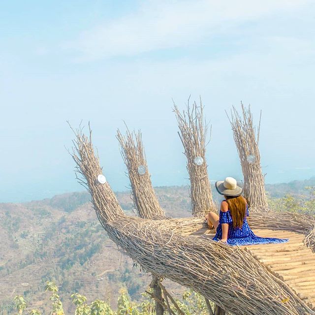 Travelling is all about exploring the world created by the right hand of God... Yeah you could go pretty deep with this caption 😍 Hit me up with your best ideas! 🧐
.
Jogyakarta in south Java, and the surrounding areas are a sweeping landscape of stunning vistas 🌄 the locals have built these awesome viewpoints which are just perfect for the 'Gram! 👌
.
#wonderfulindonesia #indonesia_photography #sheisnotlost #dametraveler #forthegram Travelling is all about exploring the world created by the right hand of God... Yeah you could go pretty deep with this caption 😍 Hit me up with your best ideas! 🧐
.
Jogyakarta in south Java, and the surrounding areas are a sweeping landscape of stunning vistas 🌄 the locals have built these awesome viewpoints which are just perfect for the 'Gram! 👌
.
#wonderfulindonesia #indonesia_photography #sheisnotlost #dametraveler #forthegram