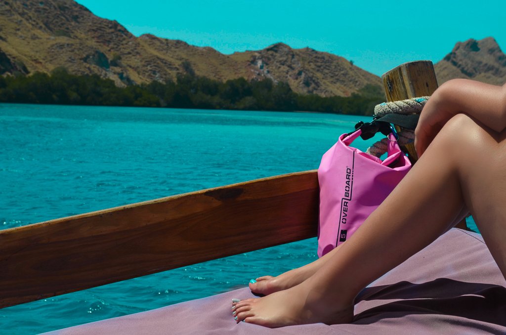 Travel presents - Overboard pink 5 litre dry bag