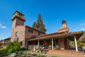 Exterior of Paso Robles Inn in Paso Robles, California